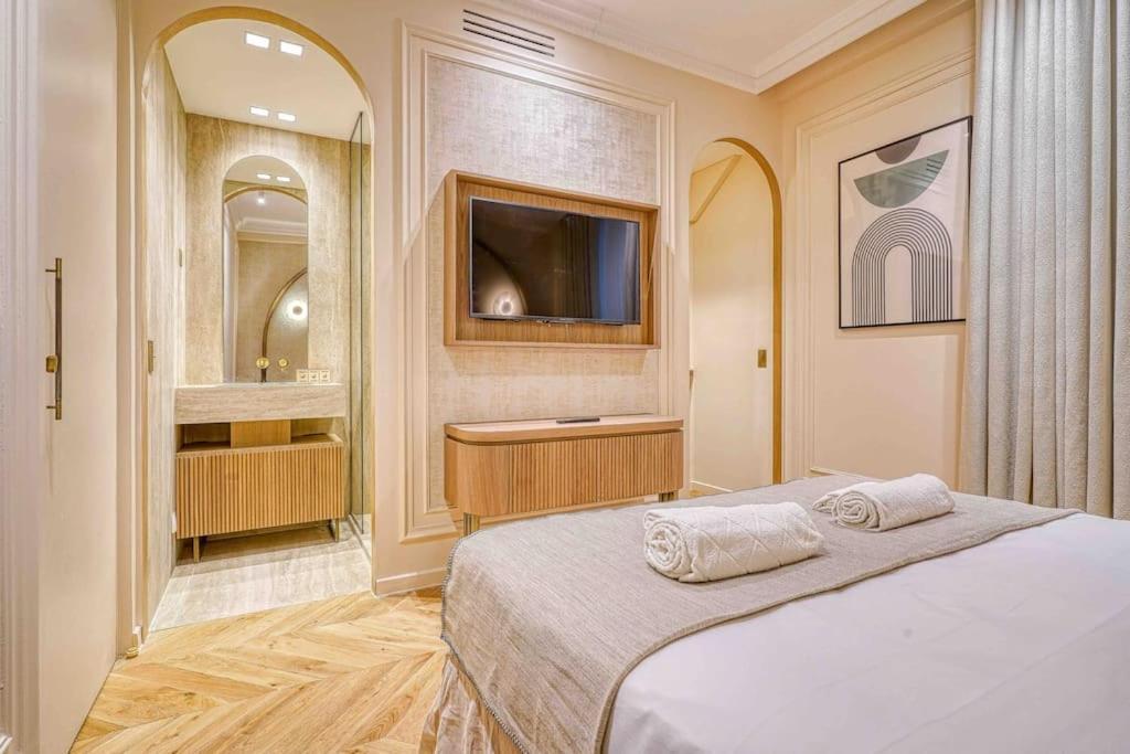 Appartement Off New Opera Louvre 5 Etoiles Paris